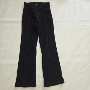 Leg End black ribbed flare leggings woman's size Small